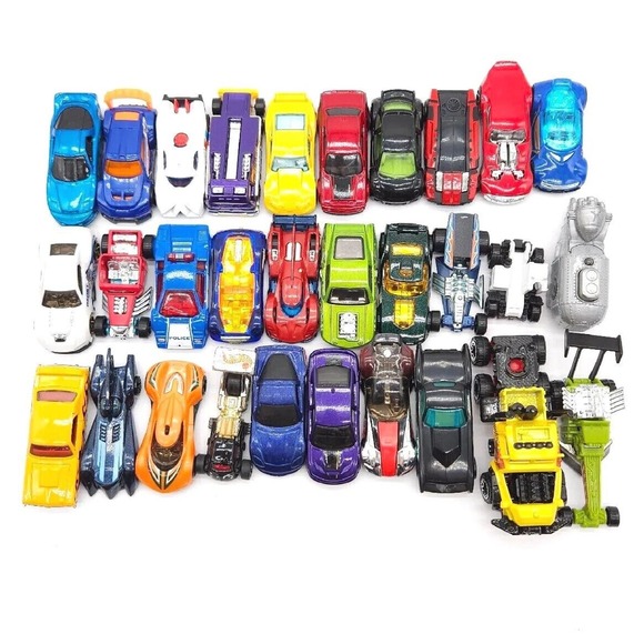 Lot of 30 Hot Wheels Matchbox Loose Cars Trucks Tractors Diecast Toys - Picture 2 of 2